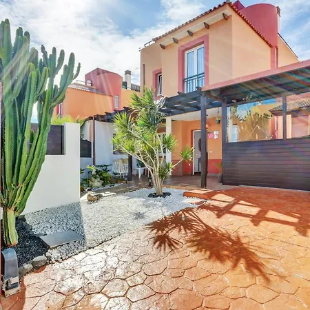 Valeria * كوراليهو